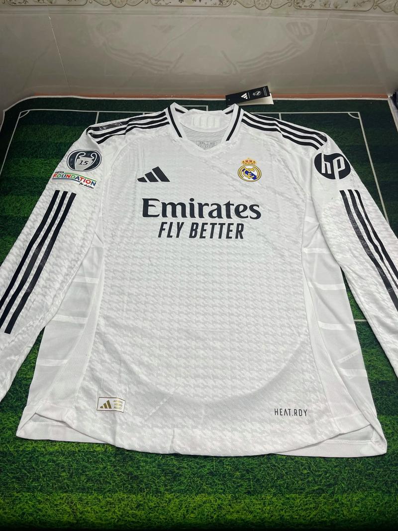 阿森纳正在“仔细考察”一位“完美契合”球队的门将（阿森纳密切关注一名被视为球队理想人选的门将）