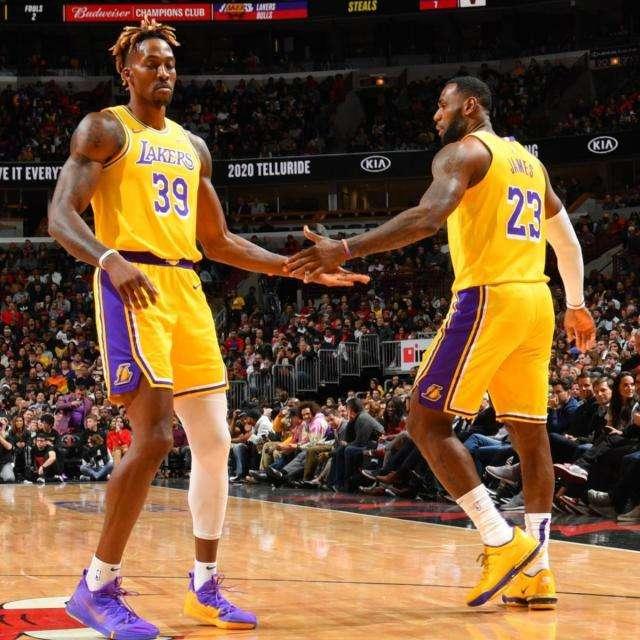 意大利杯16强综述：AC米兰从容应战内战称雄，博洛尼亚双线作战疲态尽显（意大利杯16强回顾：AC米兰稳健晋级内战称王，博洛尼亚双线疲态显露）