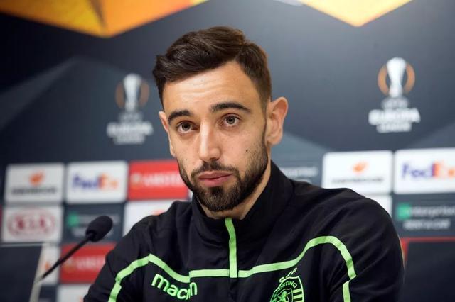 世体：奥尔莫、费尔明等9名巴萨球员将迎来诺坎普球场首秀（世界体育报：奥尔莫、费尔明等9位巴萨球员将在诺坎普完成处子秀）