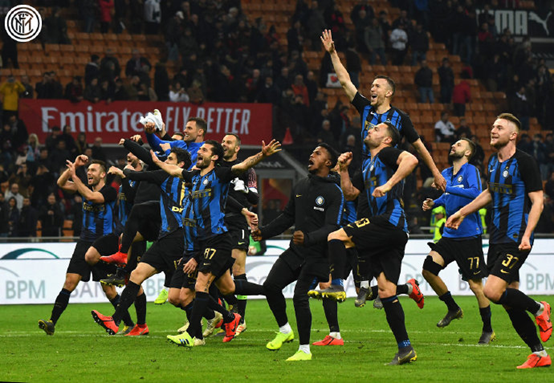 英超：曼城主场3-1击败布莱顿（英超：曼城坐镇主场3-1力克布莱顿）